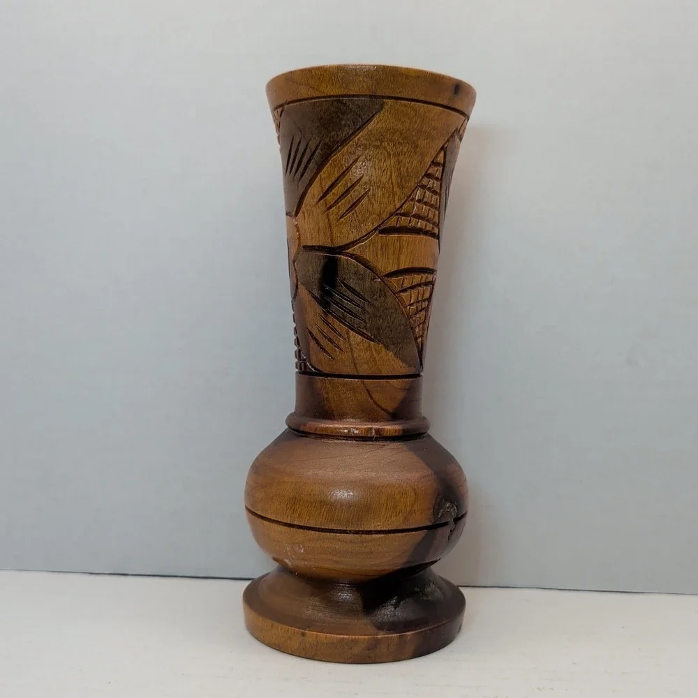 Carved‎ Wood Vase Folk Art Floral Designs 9